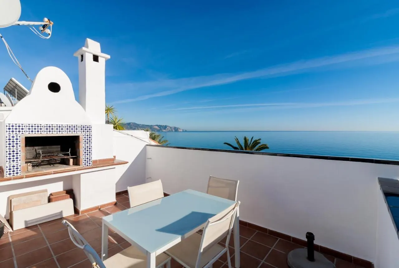 Tuhillo Parador Nerja Apartment Spain